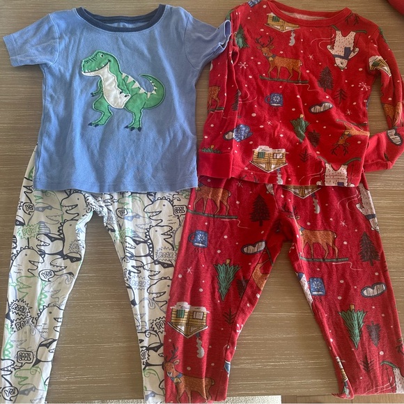 Pajama Sets Size 4T - Picture 4 of 7